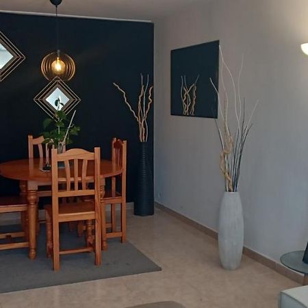 Apartamento Entero De Tres Habitaciones, Cerca De La Playa! Acogedor, Luminoso Y Tranquilo マルグラット・デ・マル エクステリア 写真