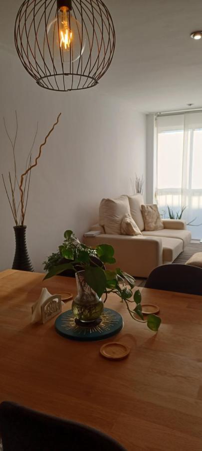 Apartamento Entero De Tres Habitaciones, Cerca De La Playa! Acogedor, Luminoso Y Tranquilo マルグラット・デ・マル エクステリア 写真