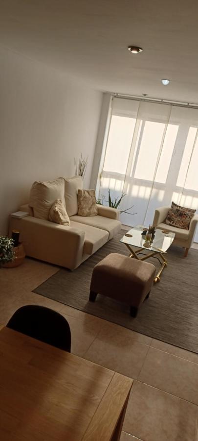 Apartamento Entero De Tres Habitaciones, Cerca De La Playa! Acogedor, Luminoso Y Tranquilo マルグラット・デ・マル エクステリア 写真