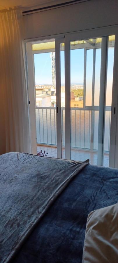 Apartamento Entero De Tres Habitaciones, Cerca De La Playa! Acogedor, Luminoso Y Tranquilo マルグラット・デ・マル エクステリア 写真